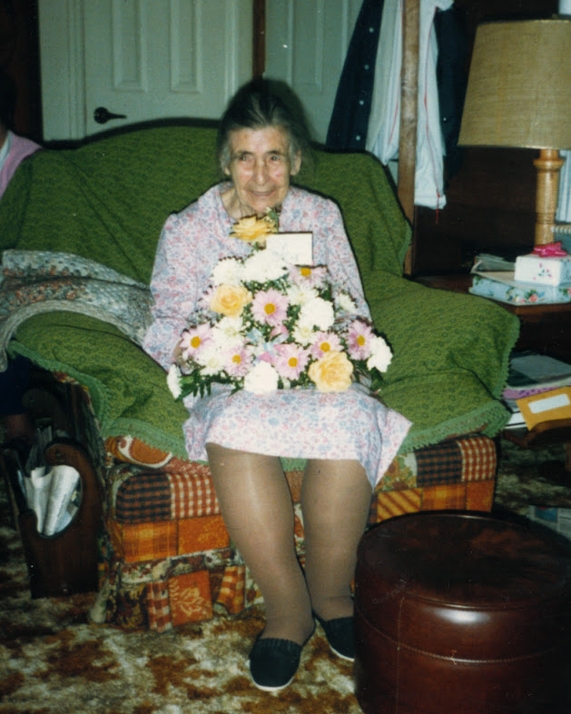 Annie Deitz.jpg