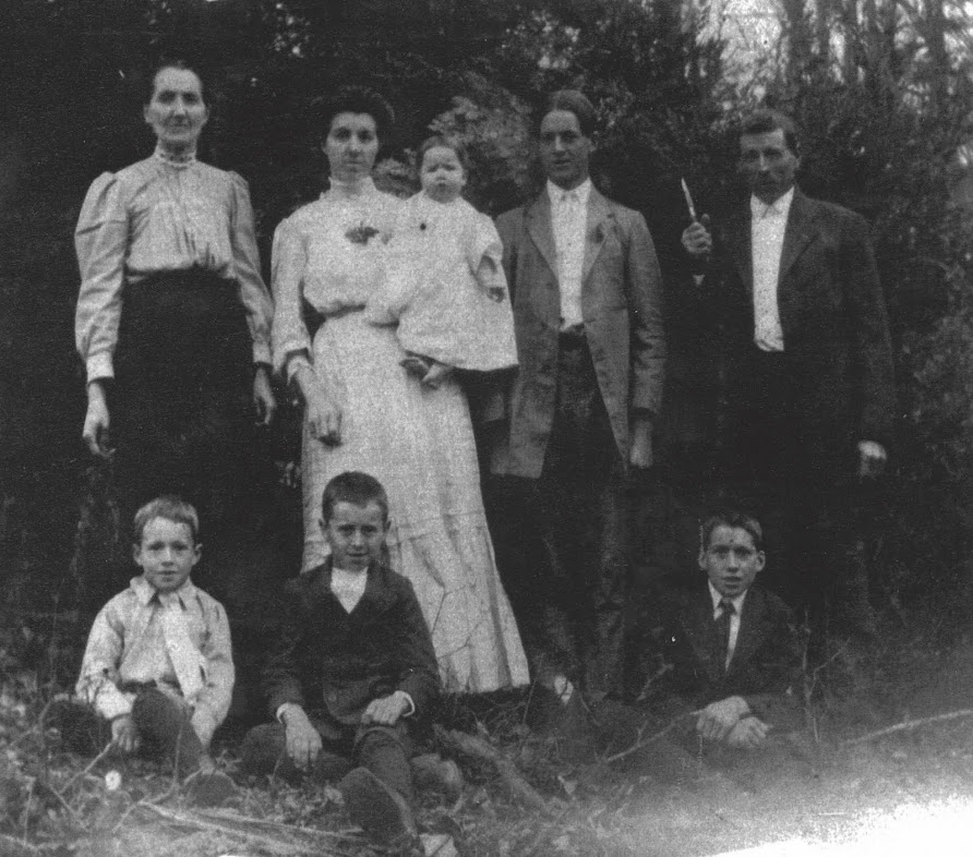 James & Evalina Shaffer Underwood Family.jpg