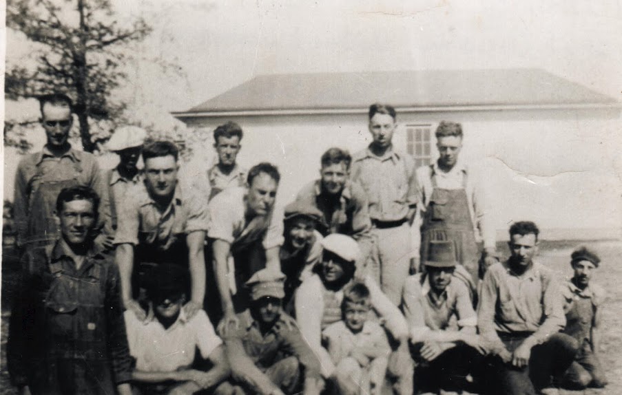 Mount Lookout Ball Team.jpg