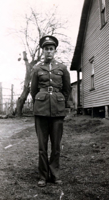 Walter Kincaid 2.jpg