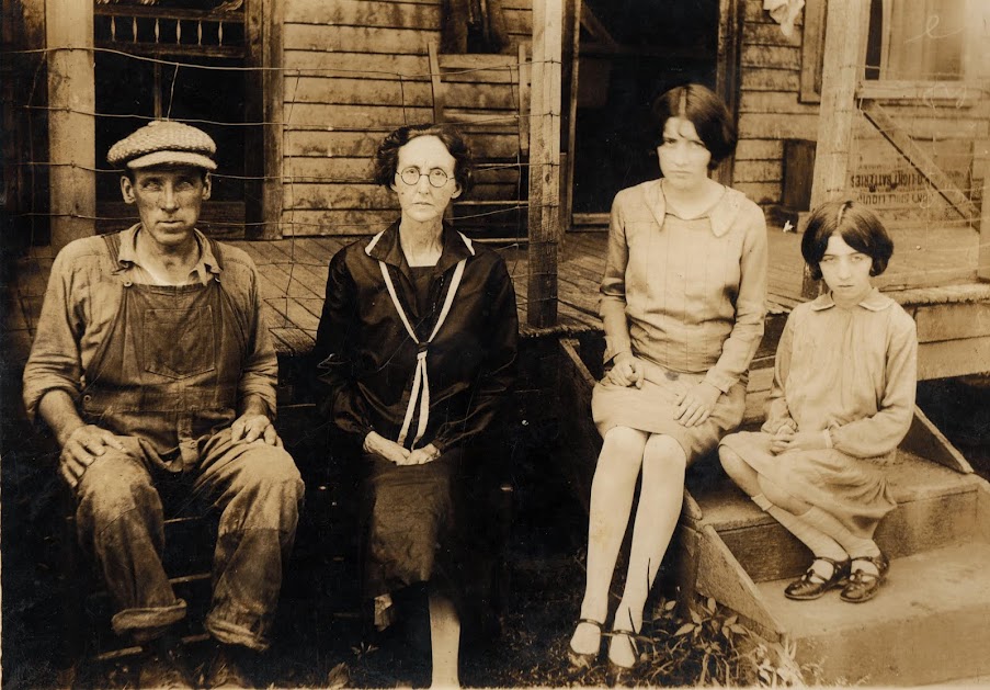 Woodson & May McClung Evans Family.jpg