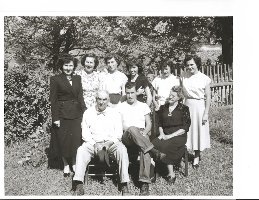 Fred Legg Family.jpg