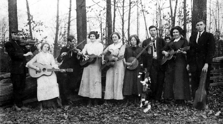 assets/Mt_Lookout_String_Band.1.resources/Mt.jpg