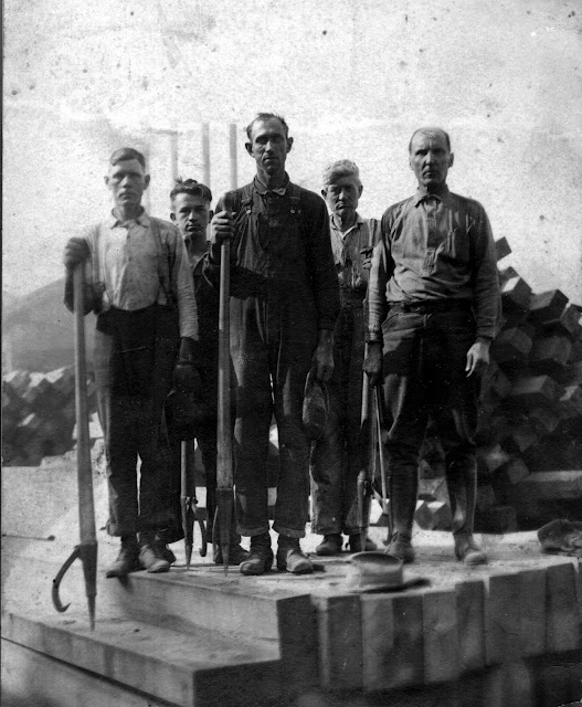 Wilderness Lumber Company Crew.jpg